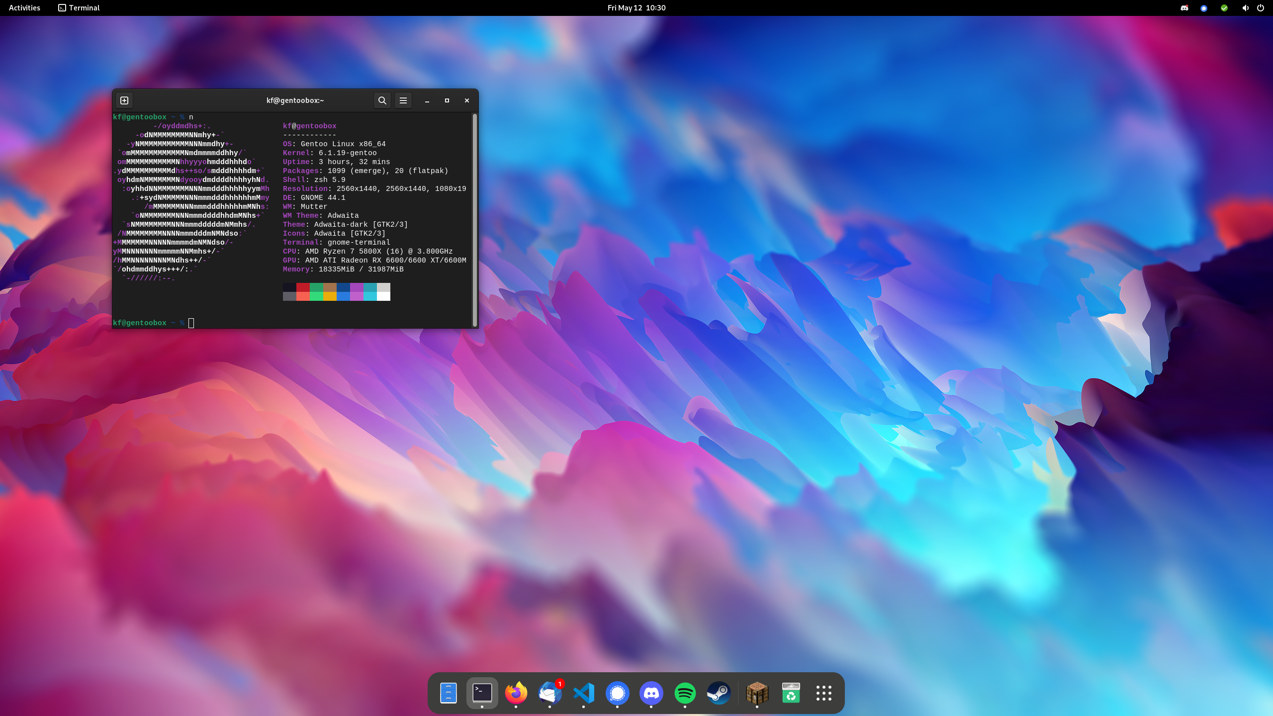 A screenshot of my current Gnome desktop showing a terminal window running neofetch with Gentoo Linux info